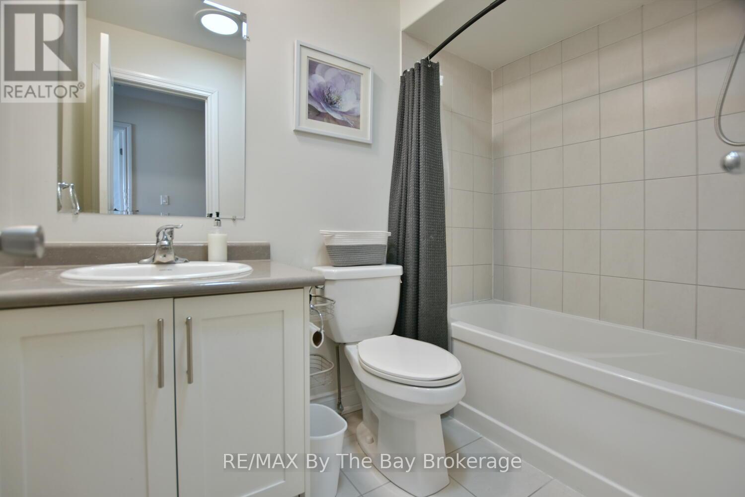 62 Puccini Drive, Wasaga Beach, Ontario  L9Z 1Z4 - Photo 25 - S12318979