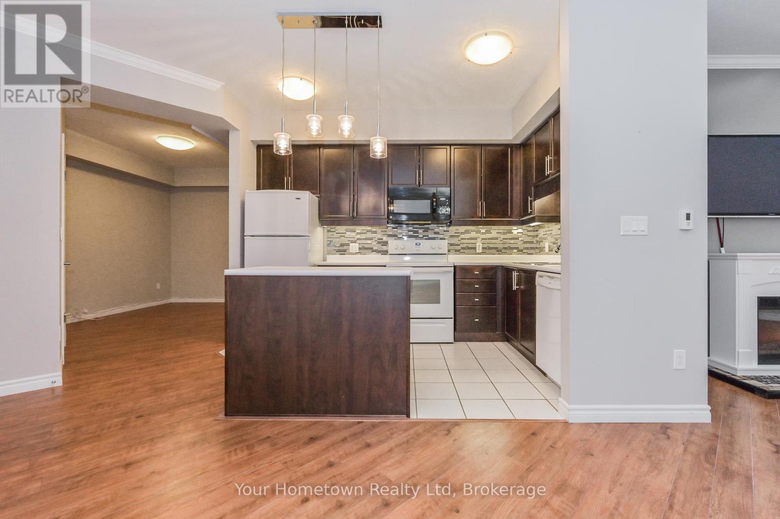 212 - 760 Woodhill Drive, Centre Wellington, Ontario  N1M 3W5 - Photo 17 - X12318932