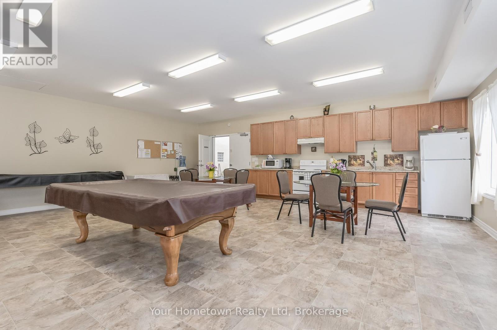 212 - 760 Woodhill Drive, Centre Wellington, Ontario  N1M 3W5 - Photo 43 - X12318932