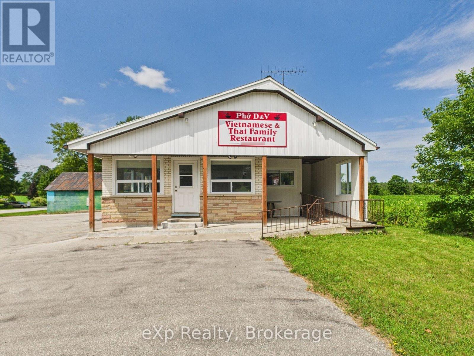 315194 HIGHWAY 6, Chatsworth, Ontario