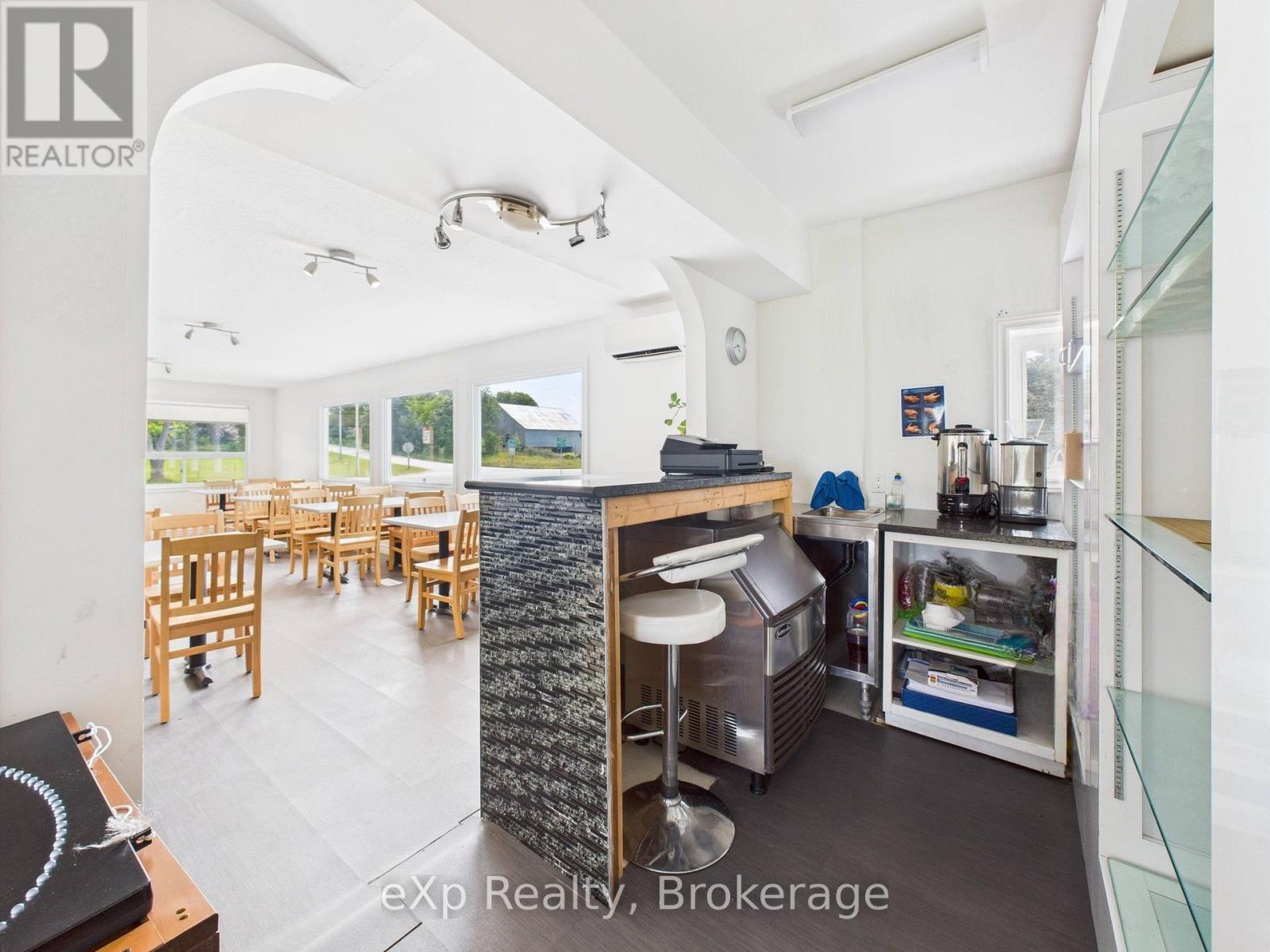315194 Highway 6, Chatsworth, Ontario  N0H 2V0 - Photo 13 - X12318951