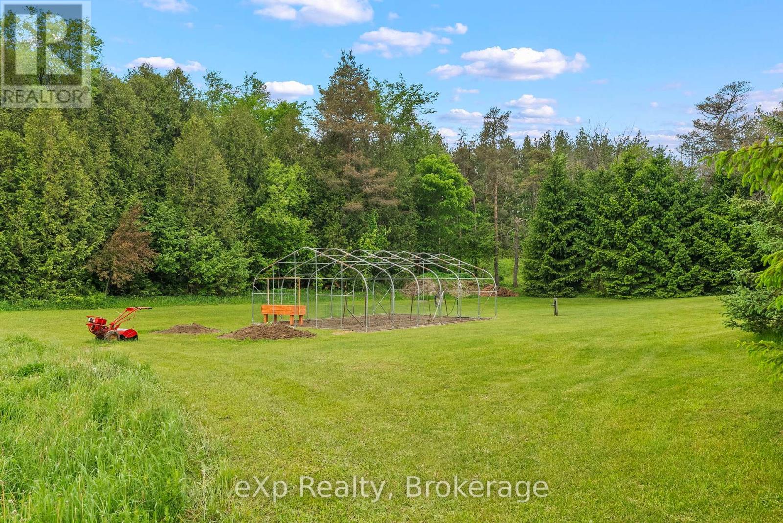 314839 Highway 6, West Grey, Ontario  N0G 1R0 - Photo 15 - X12318961