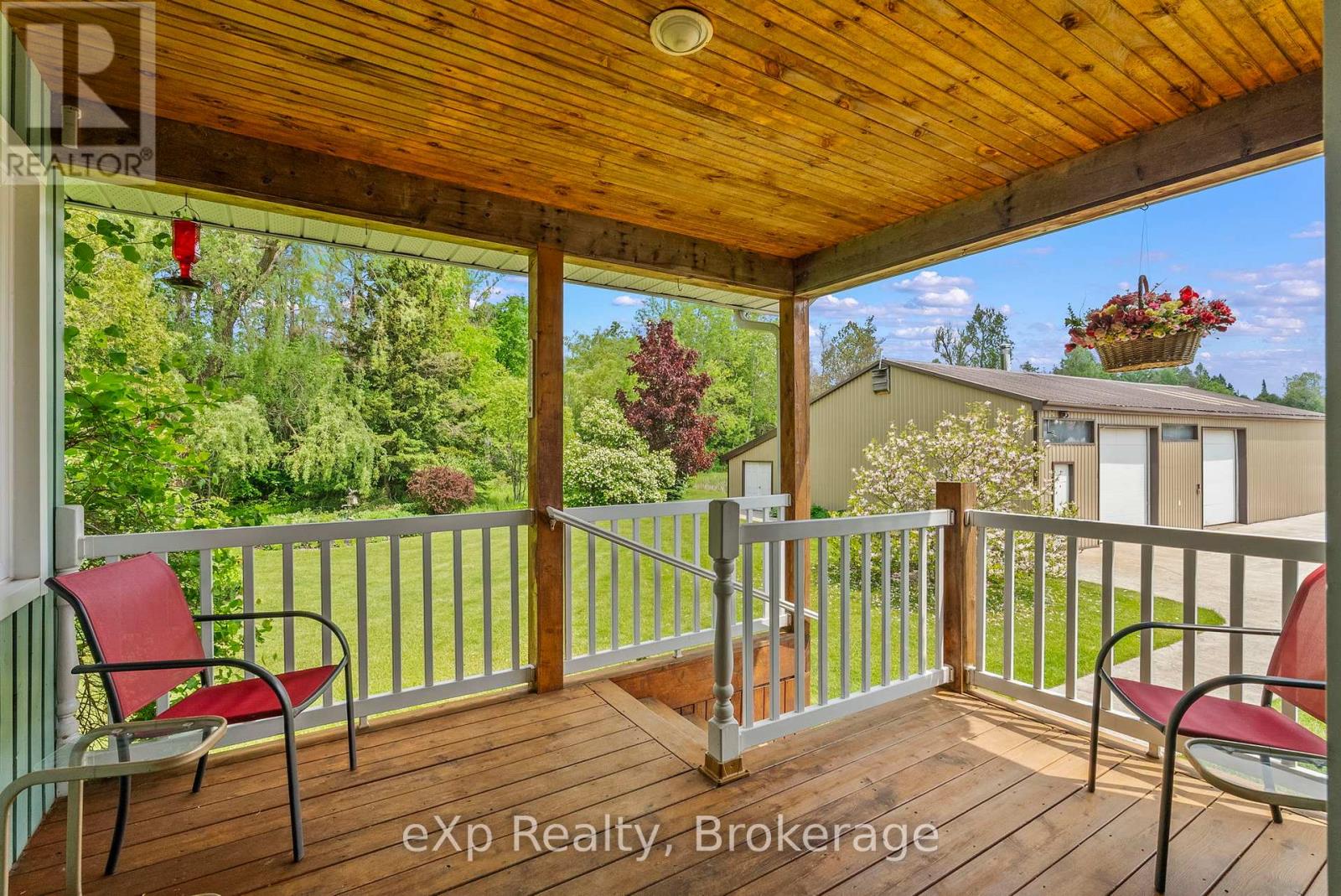314839 Highway 6, West Grey, Ontario  N0G 1R0 - Photo 17 - X12318961