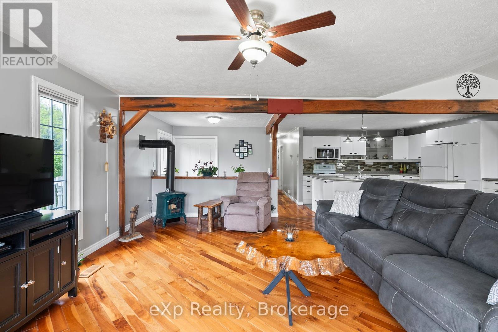 314839 Highway 6, West Grey, Ontario  N0G 1R0 - Photo 23 - X12318961