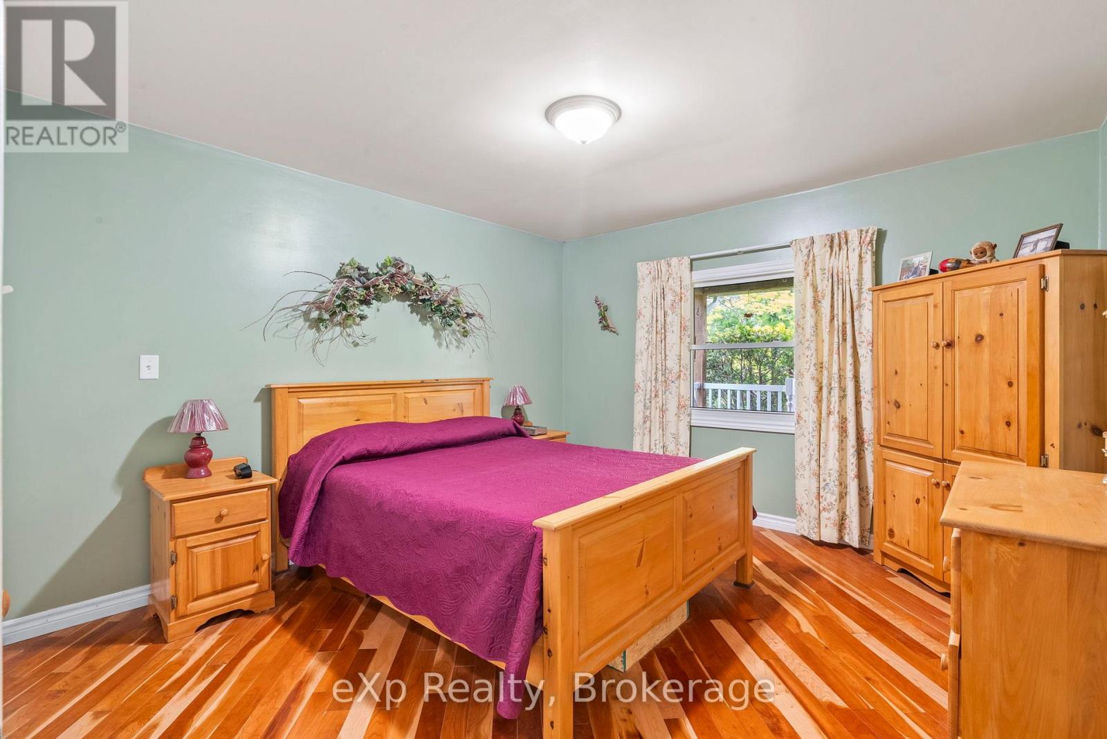 314839 Highway 6, West Grey, Ontario  N0G 1R0 - Photo 35 - X12318961