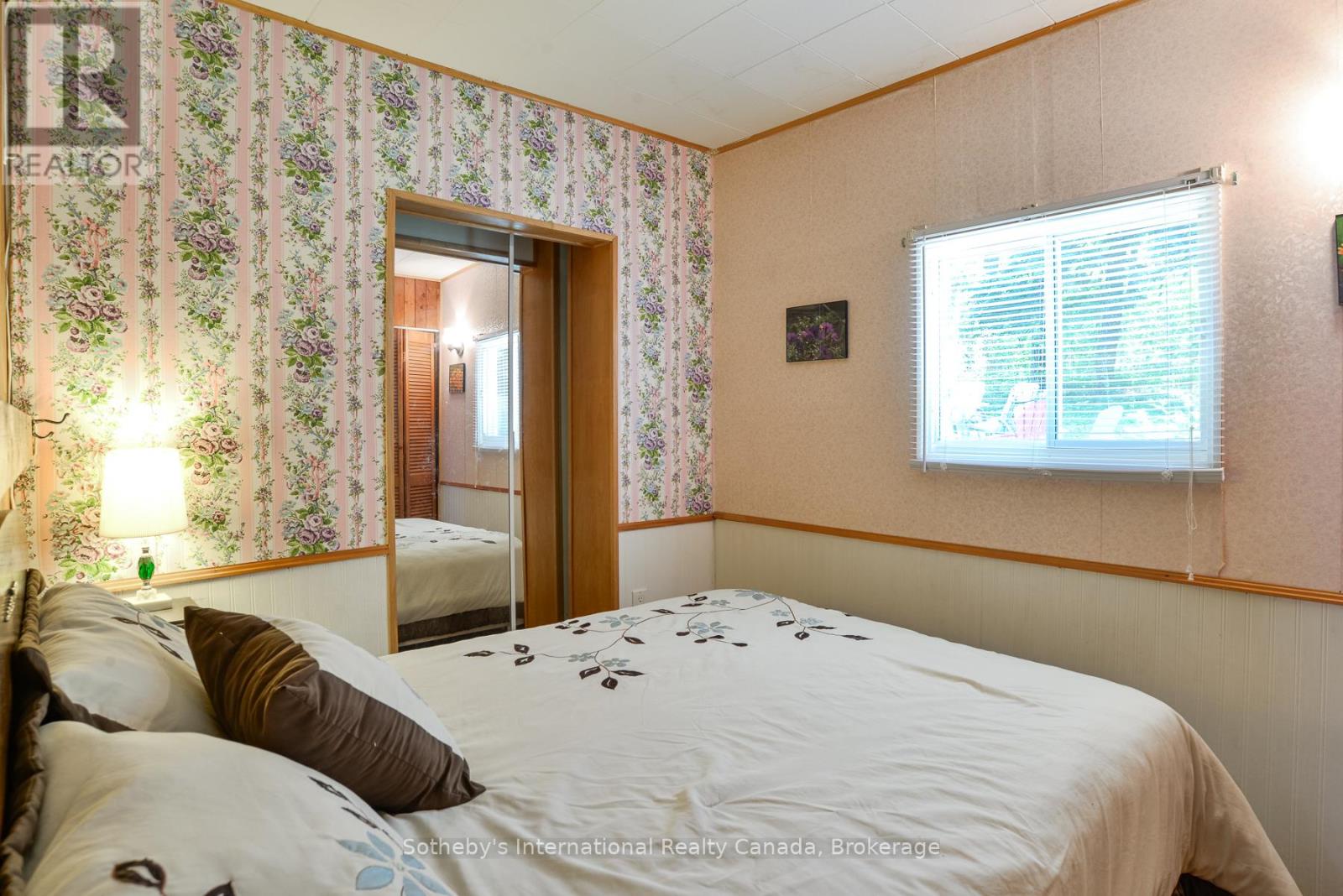 1145 South Morrison Lake Road, Gravenhurst, Ontario  P0E 1G0 - Photo 9 - X12318973