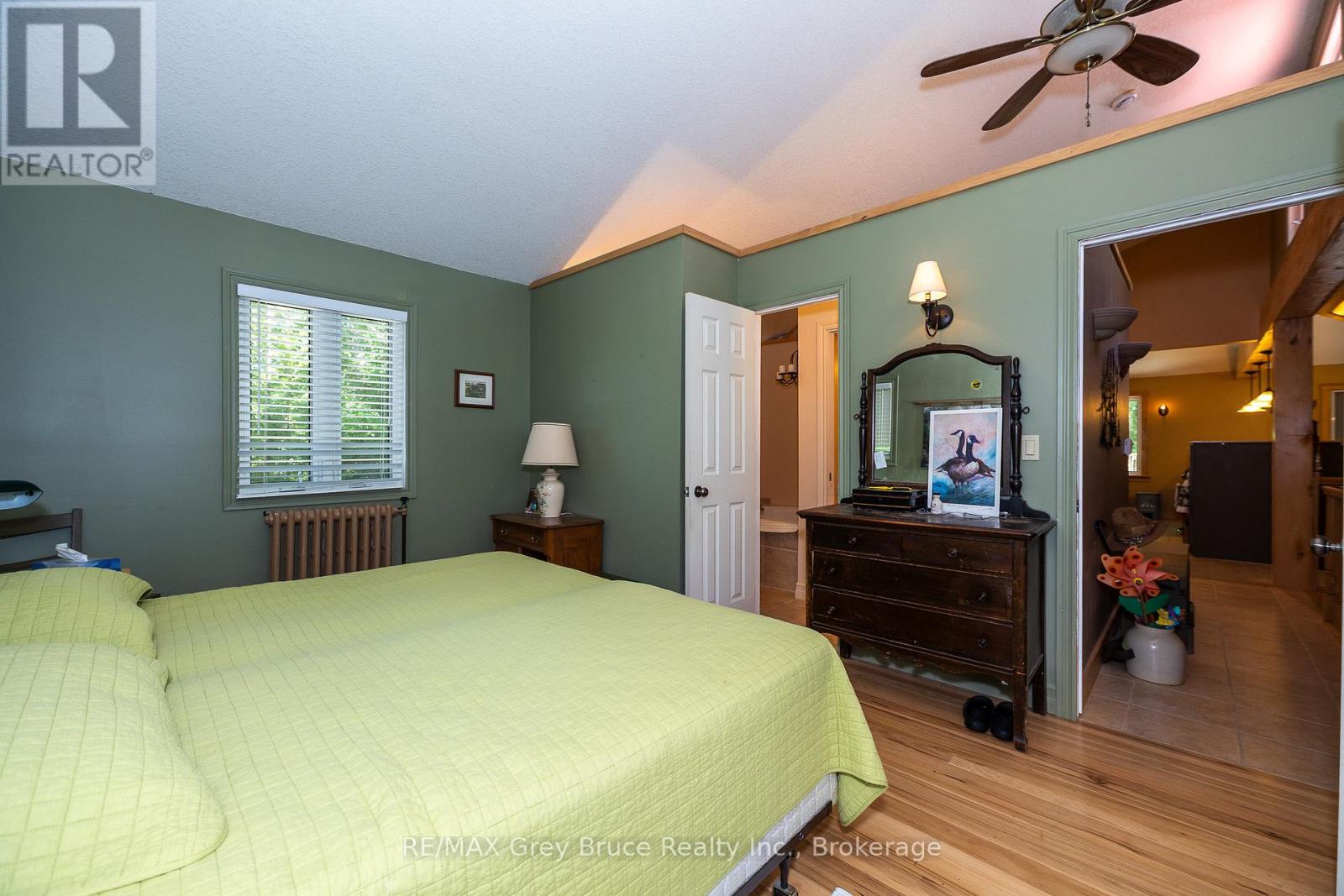 216152 Concession 4 Road, Chatsworth, Ontario  N0H 1G0 - Photo 10 - X12319004