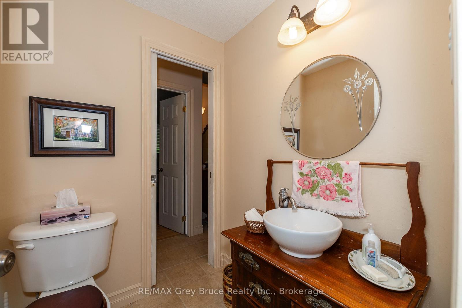 216152 Concession 4 Road, Chatsworth, Ontario  N0H 1G0 - Photo 11 - X12319004