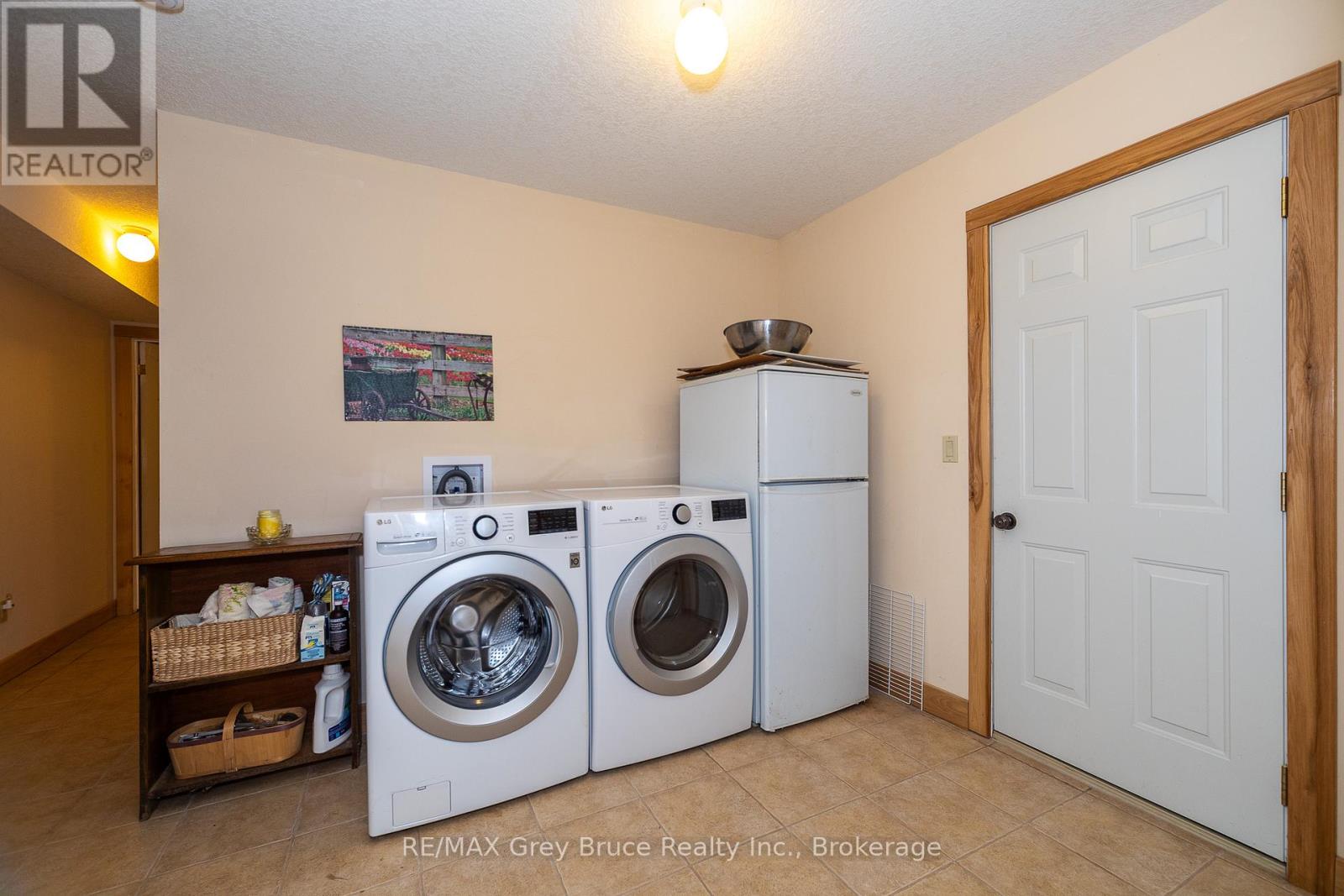 216152 Concession 4 Road, Chatsworth, Ontario  N0H 1G0 - Photo 24 - X12319004