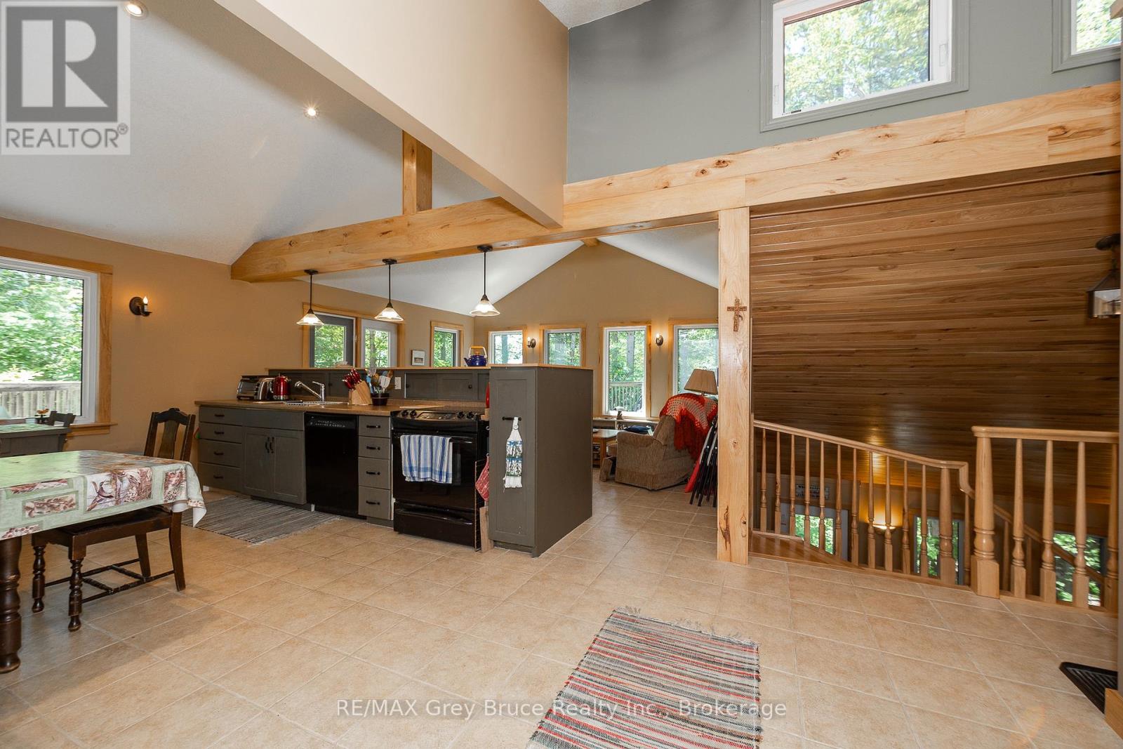 216152 Concession 4 Road, Chatsworth, Ontario  N0H 1G0 - Photo 3 - X12319004