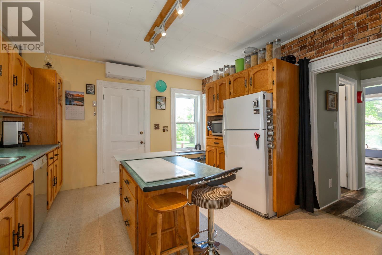669 Main Street, Lawrencetown, Nova Scotia  B0S 1M0 - Photo 17 - 202513364