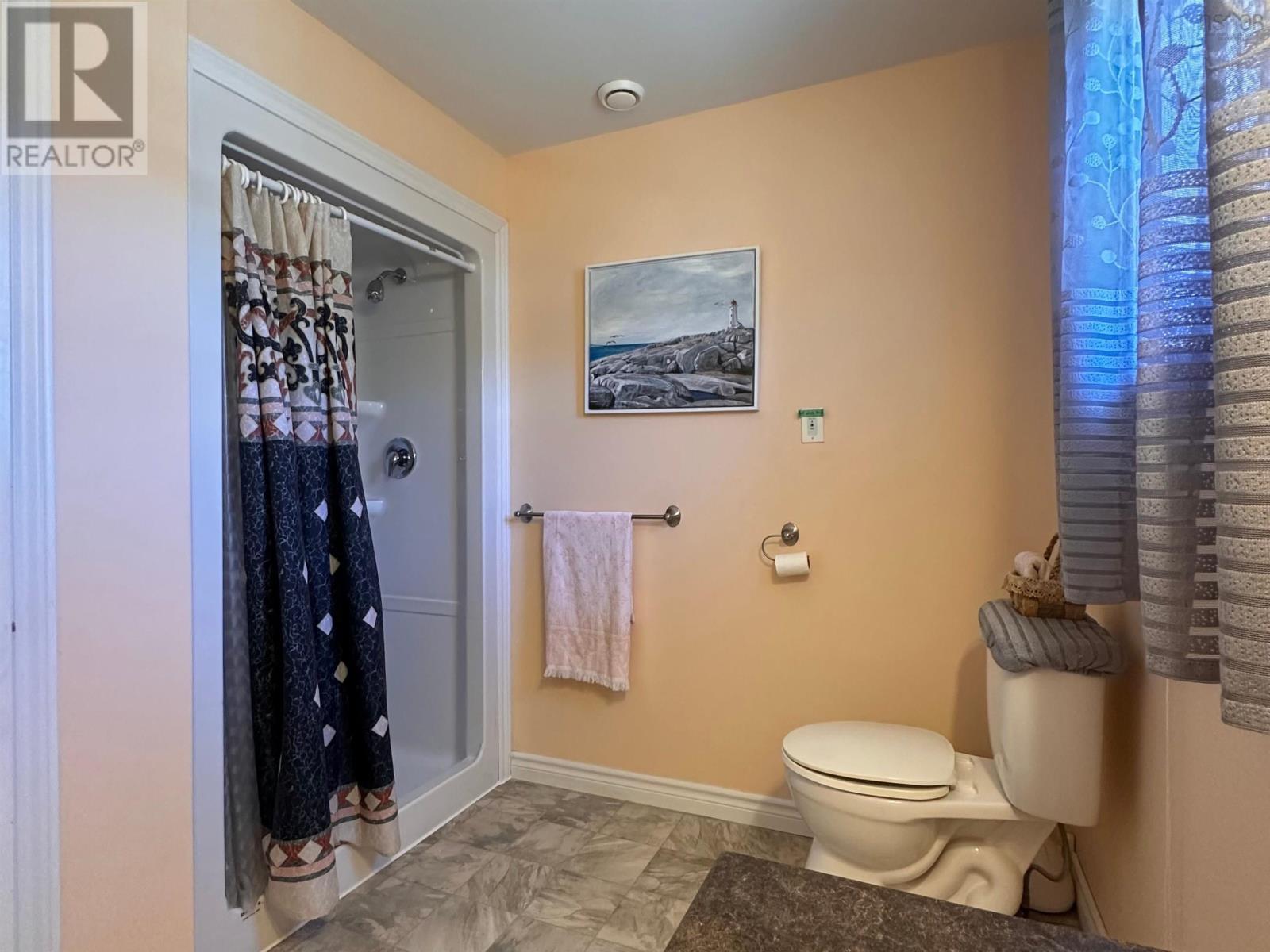 8 Dr Ernst Court, Bridgewater, Nova Scotia  B4V 9A3 - Photo 27 - 202516117
