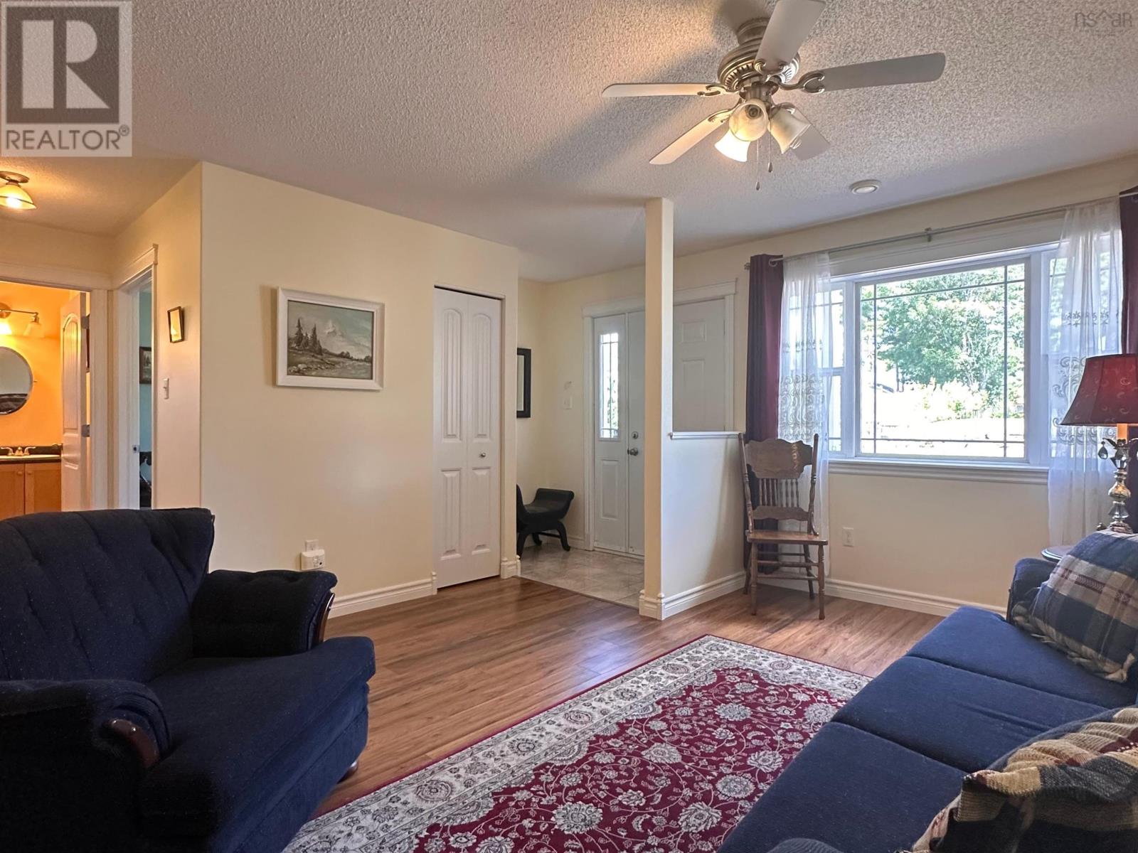 8 Dr Ernst Court, Bridgewater, Nova Scotia  B4V 9A3 - Photo 5 - 202516117