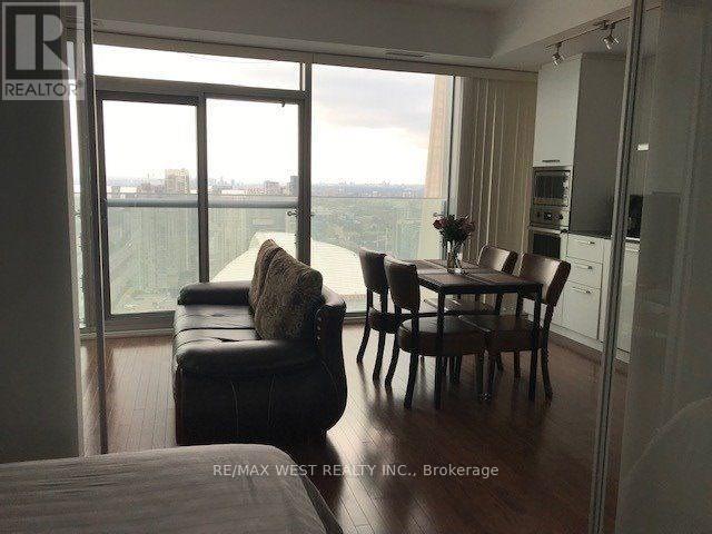 4507 - 14 York Street, Toronto, Ontario  M5J 0B1 - Photo 3 - C12318994
