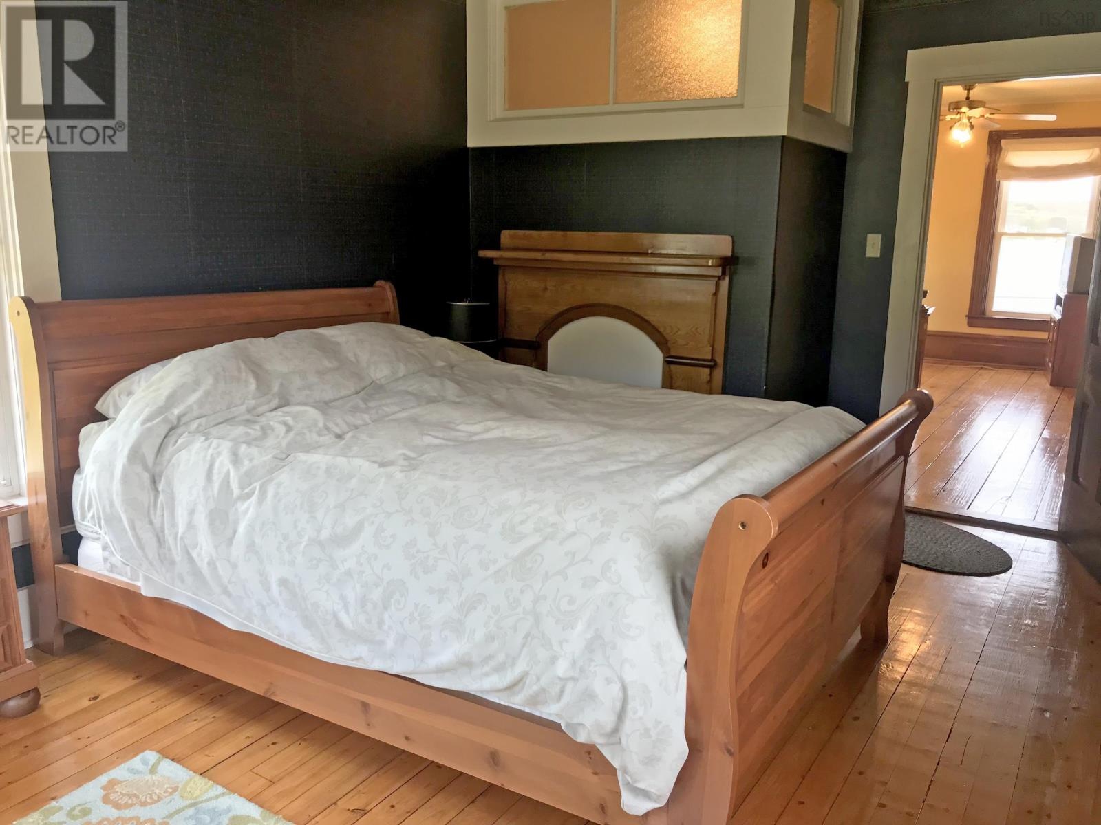 9114 3 Highway, 997 Main St Mahone Bay, Maders Cove, Nova Scotia  B0J 2E0 - Photo 22 - 202503367
