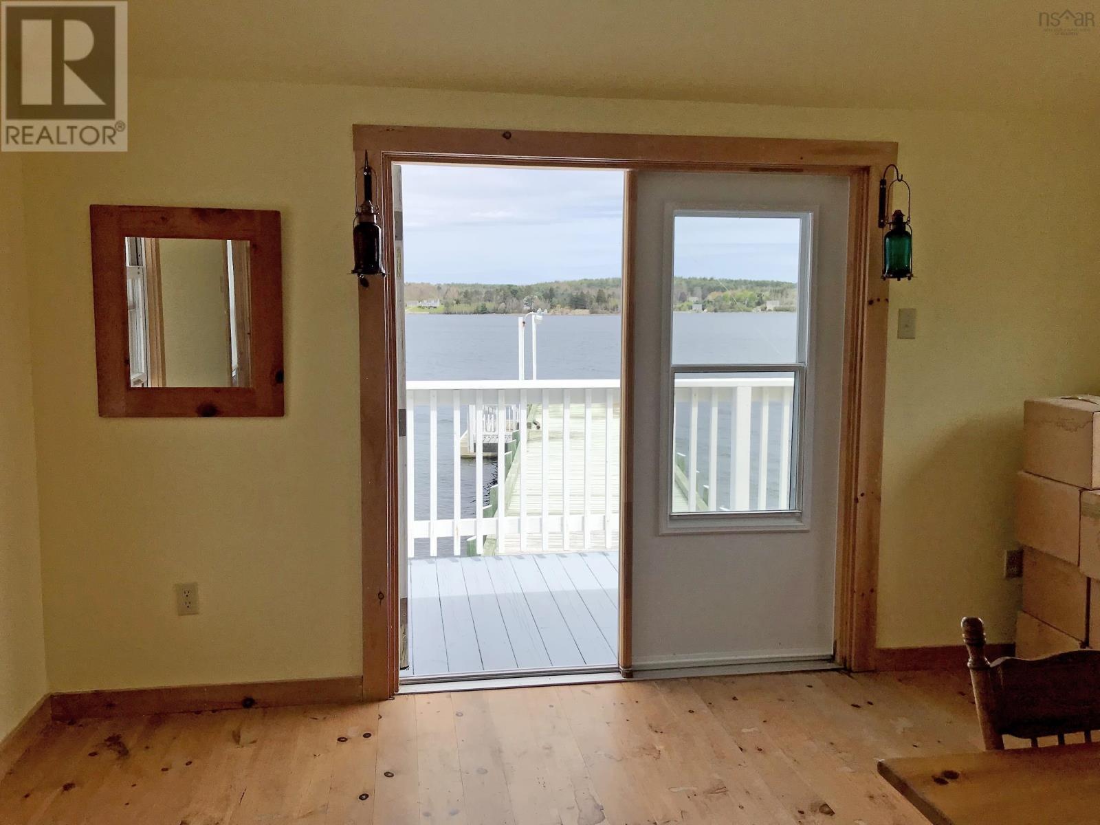 9114 3 Highway, 997 Main St Mahone Bay, Maders Cove, Nova Scotia  B0J 2E0 - Photo 30 - 202503367