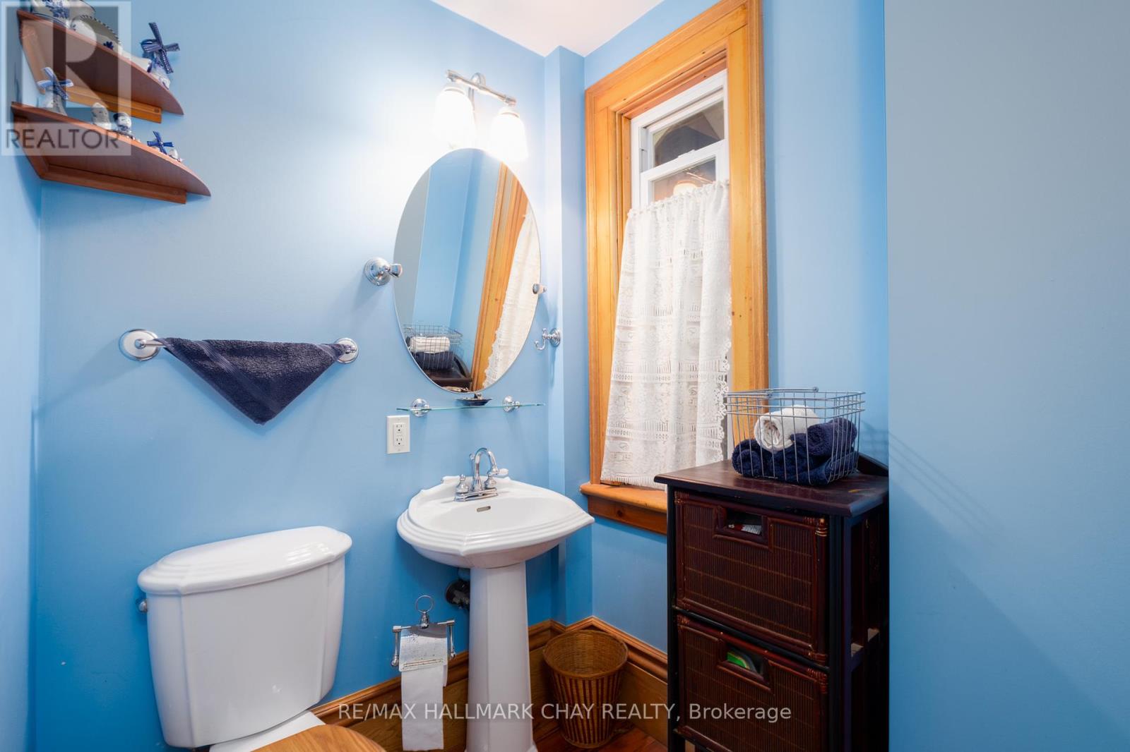 929 Yonge Street, Barrie, Ontario  L9J 0E9 - Photo 10 - S12318956