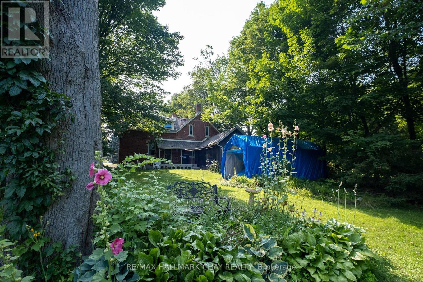 929 Yonge Street, Barrie, Ontario  L9J 0E9 - Photo 14 - S12318956