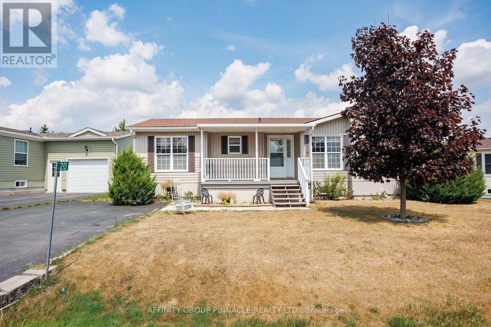 20 Creekside Circle, Kawartha Lakes, Ontario K0M 1L0 - Photo 1 - X12319073