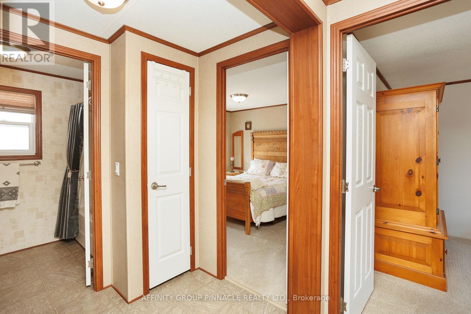 20 Creekside Circle, Kawartha Lakes, Ontario K0M 1L0 - Photo 26 - X12319073