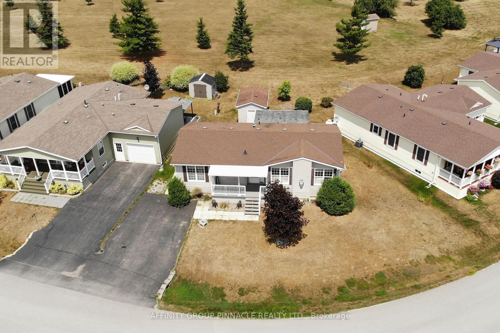 20 Creekside Circle, Kawartha Lakes, Ontario K0M 1L0 - Photo 8 - X12319073