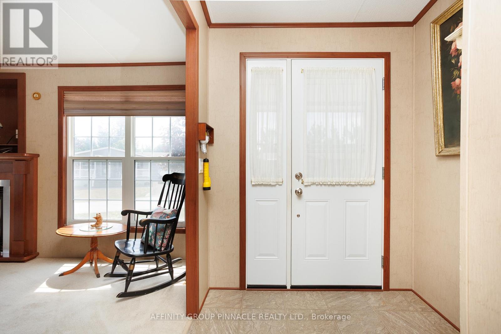 20 Creekside Circle, Kawartha Lakes, Ontario K0M 1L0 - Photo 9 - X12319073