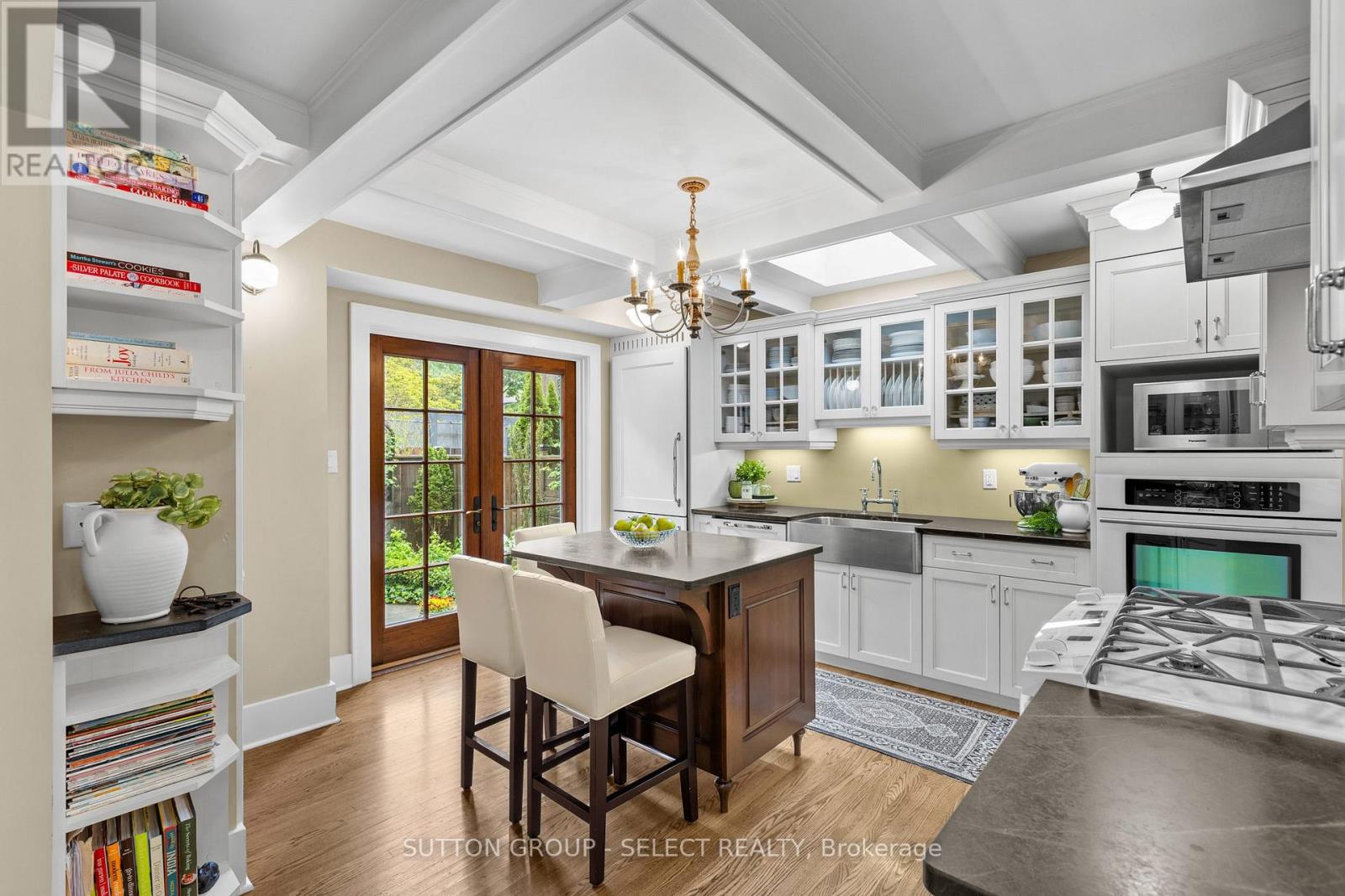 391 Regent Street, London East (East B), Ontario  N6A 2H7 - Photo 10 - X12319067