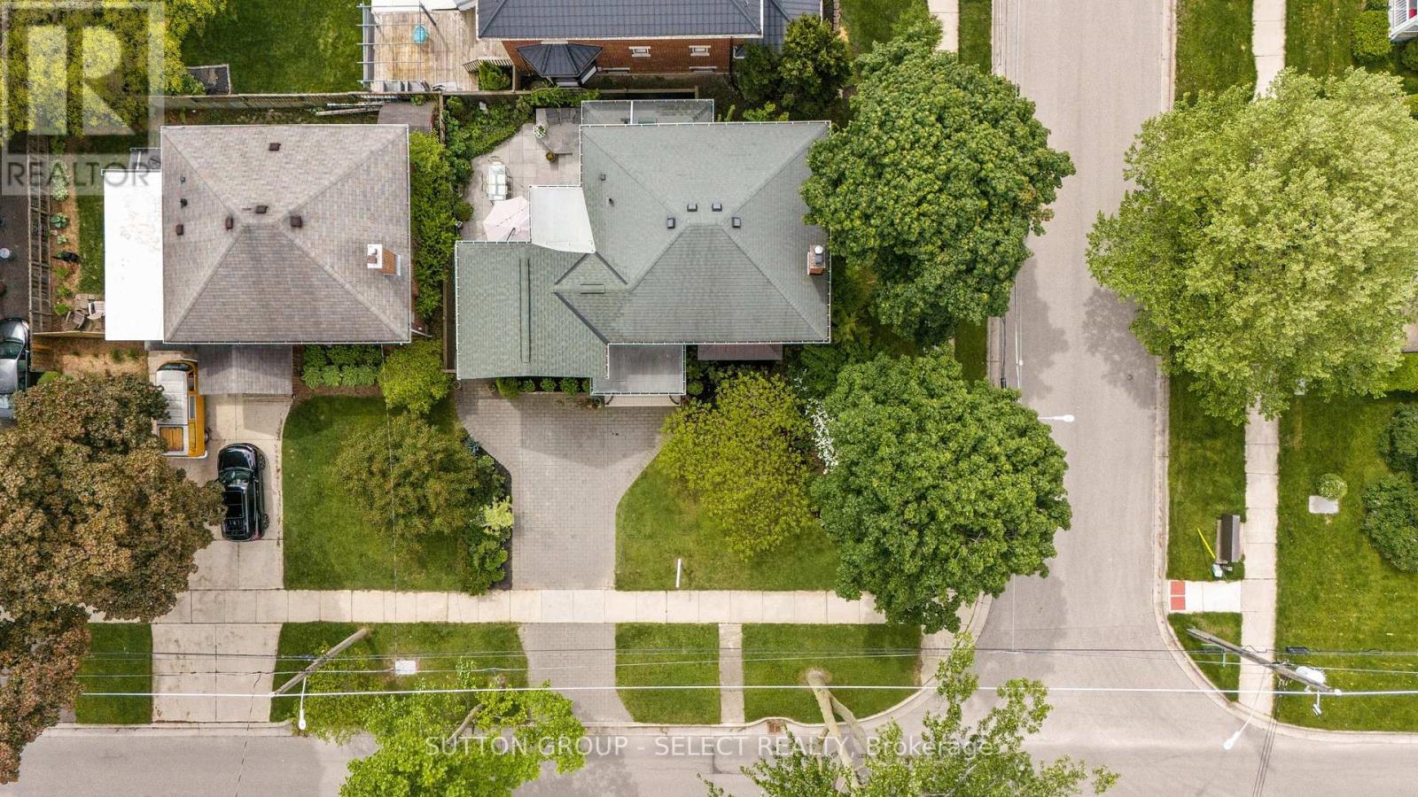391 Regent Street, London East (East B), Ontario  N6A 2H7 - Photo 4 - X12319067