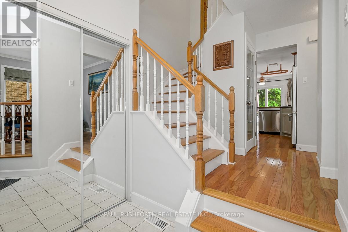 Property at 24 HIGHMONT COURT image 4