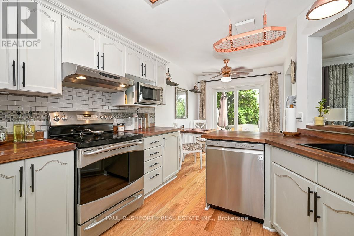 24 Highmont Court, Ottawa, Ontario  K2T 1B2 - Photo 8 - X12319065