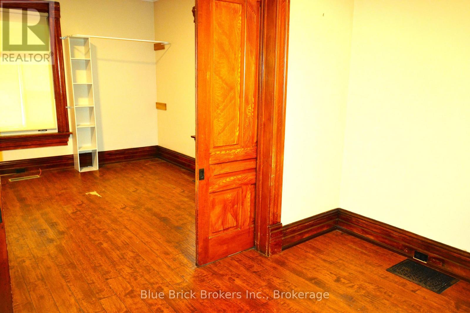 281 Main Street N, Brampton, Ontario  L6X 1N4 - Photo 14 - W12318972