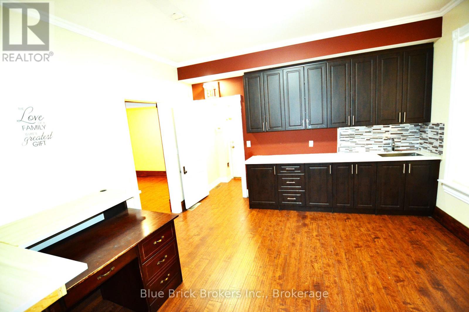 281 Main Street N, Brampton, Ontario  L6X 1N4 - Photo 7 - W12318972