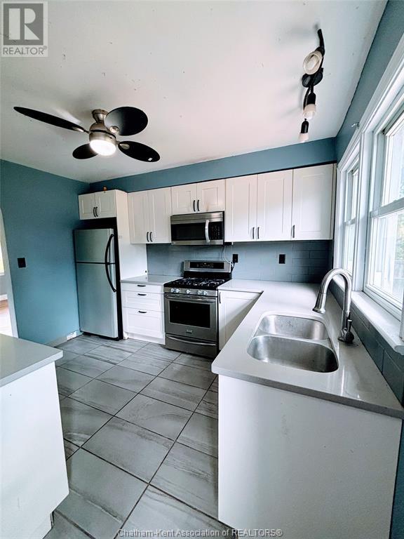 Property at 631 WALLACE AVENUE image 4