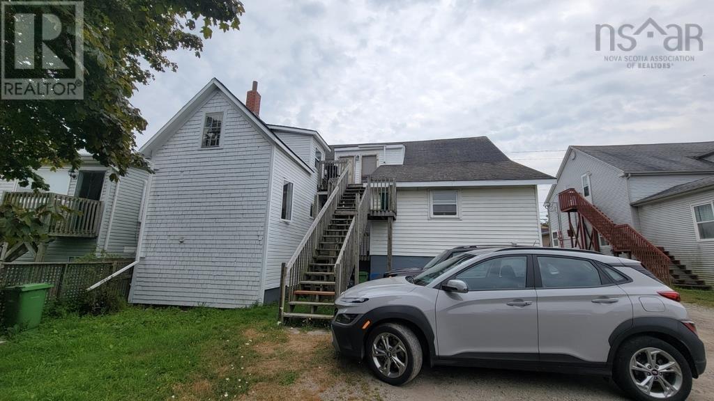 552 Main Street, Yarmouth, Nova Scotia  B5A 1J3 - Photo 4 - 202519329