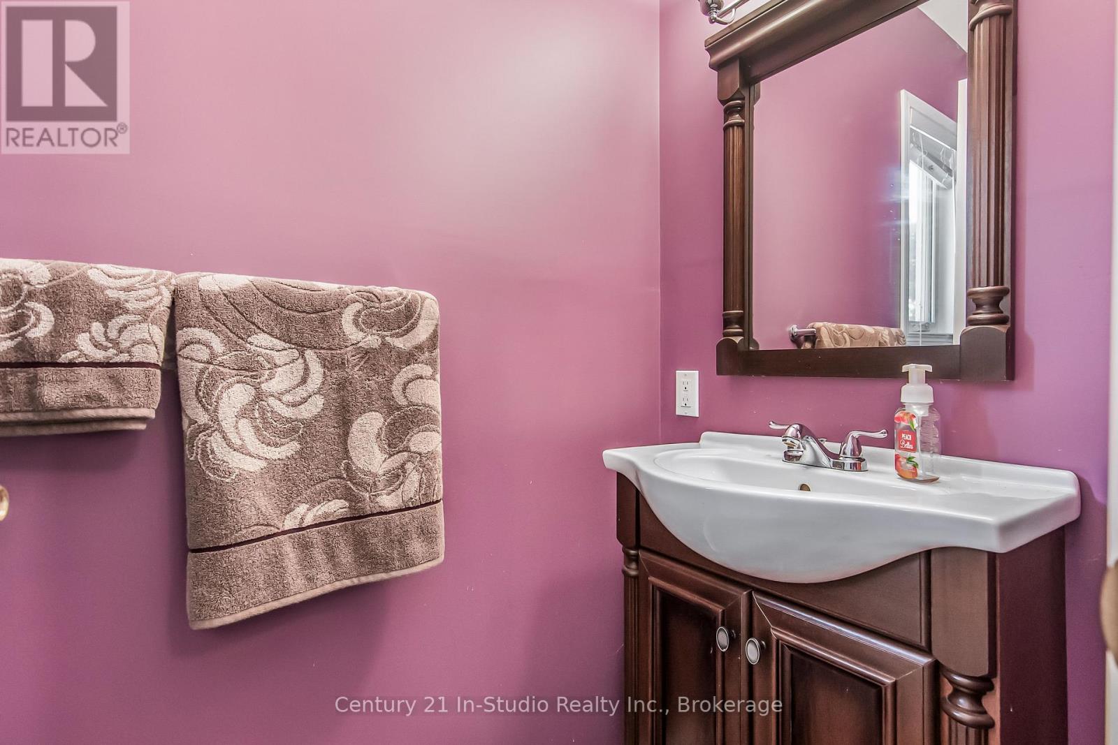 51 Cardinal Avenue, South Bruce Peninsula, Ontario  N0H 2T0 - Photo 49 - X12318206