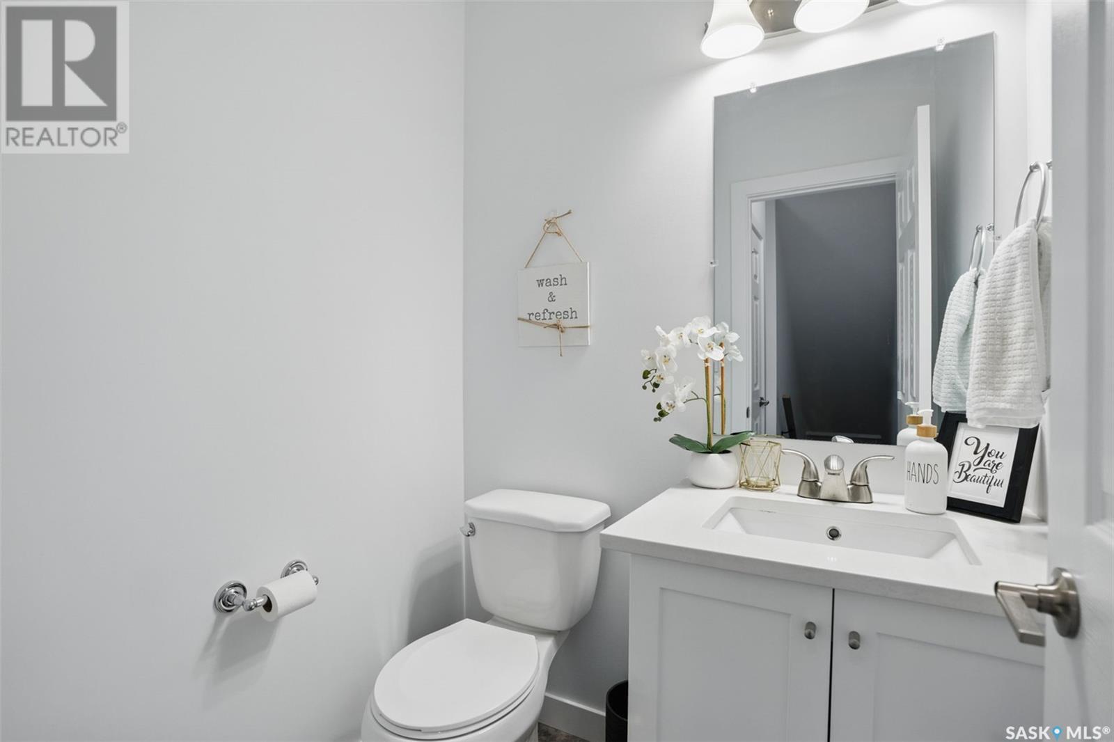 421 L Avenue S, Saskatoon, Saskatchewan  S7M 5Y6 - Photo 13 - SK014353