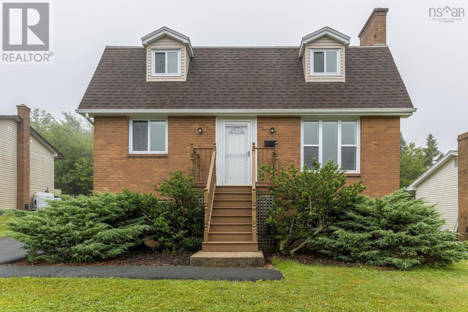 Property at 31 Hannebury Drive image 1