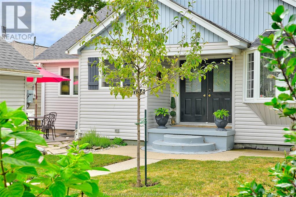 Property at 704 POINT PELEE DRIVE image 5