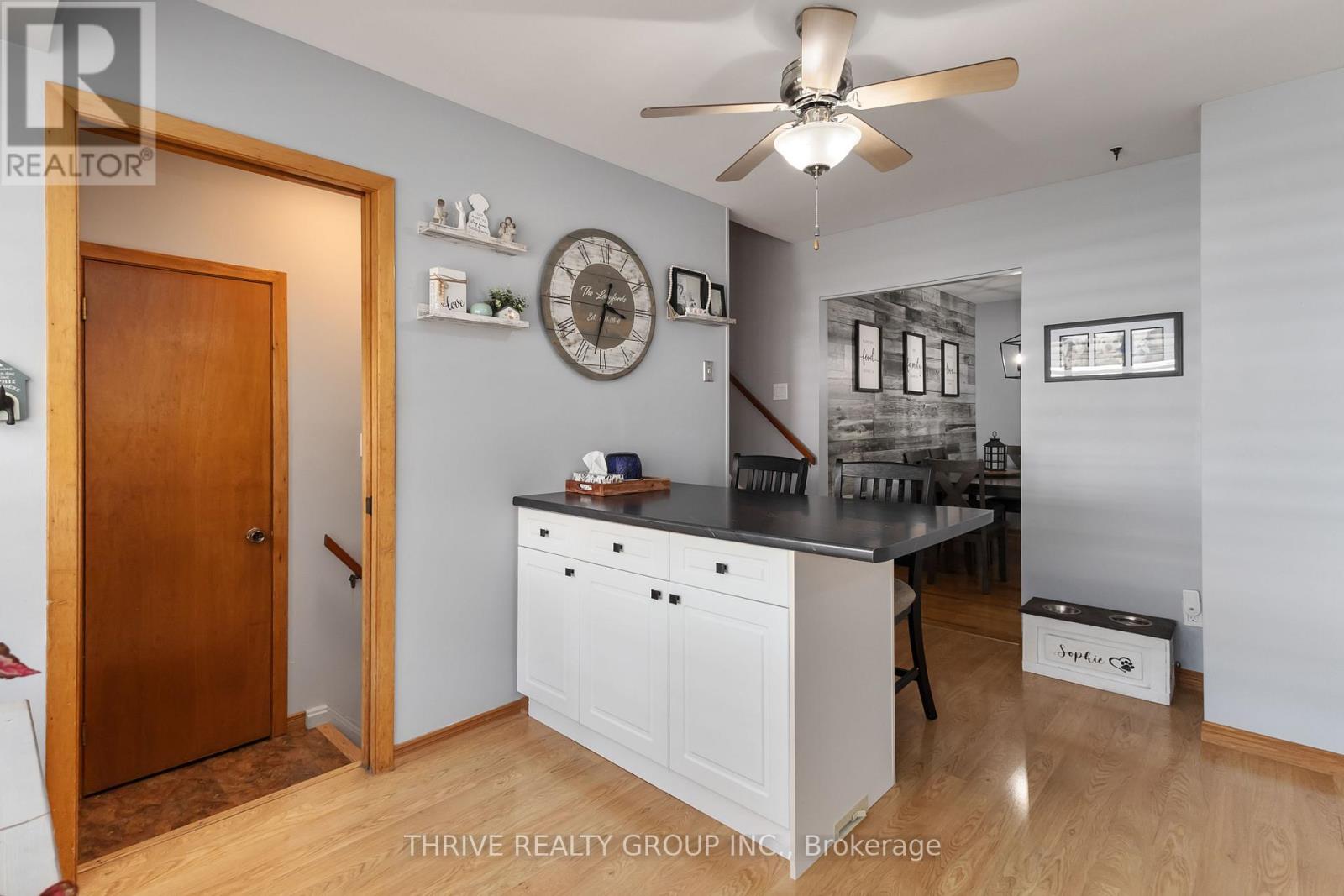 35 Surrey Crescent, London South, Ontario  N6E 1T7 - Photo 17 - X12319194