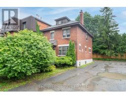 322 WAVERLEY STREET, Ottawa, Ontario