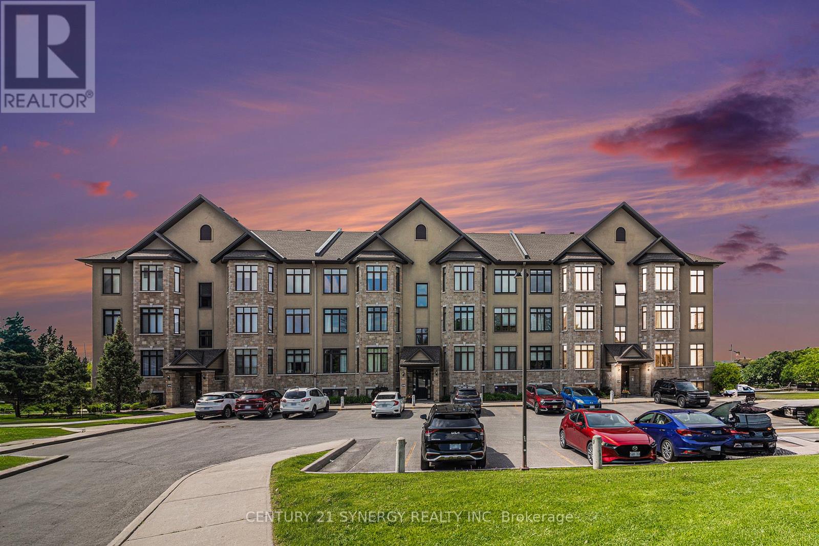 7 - 10 PRESTIGE CIRCLE, ottawa, Ontario