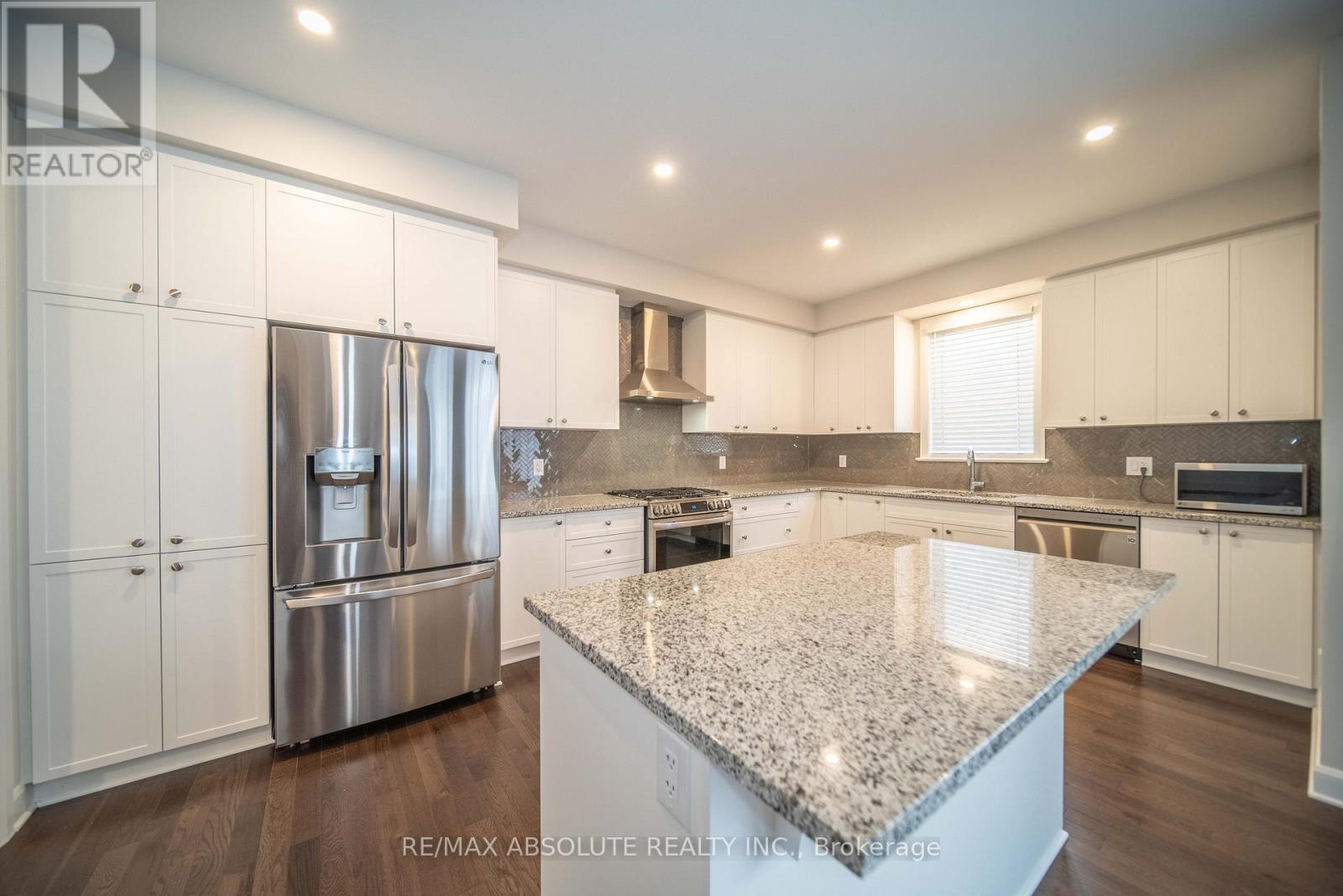 668 Parkview Terrace, Russell, Ontario  K4R 0C7 - Photo 11 - X12319291