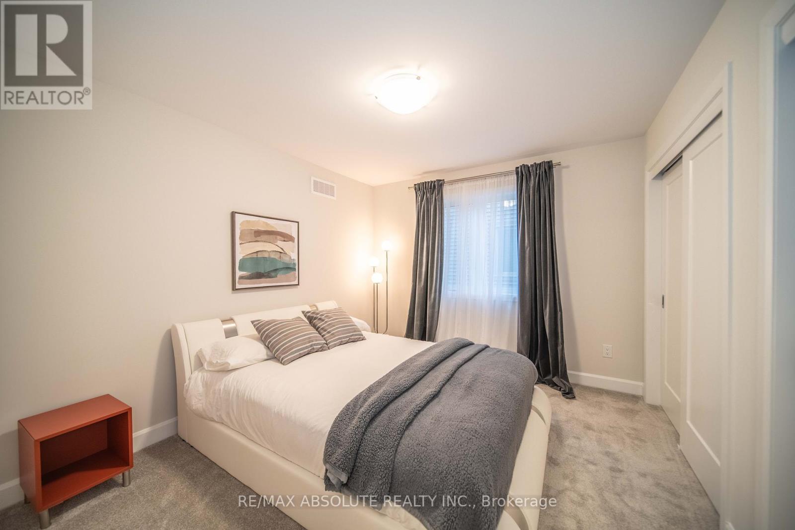 668 Parkview Terrace, Russell, Ontario  K4R 0C7 - Photo 23 - X12319291