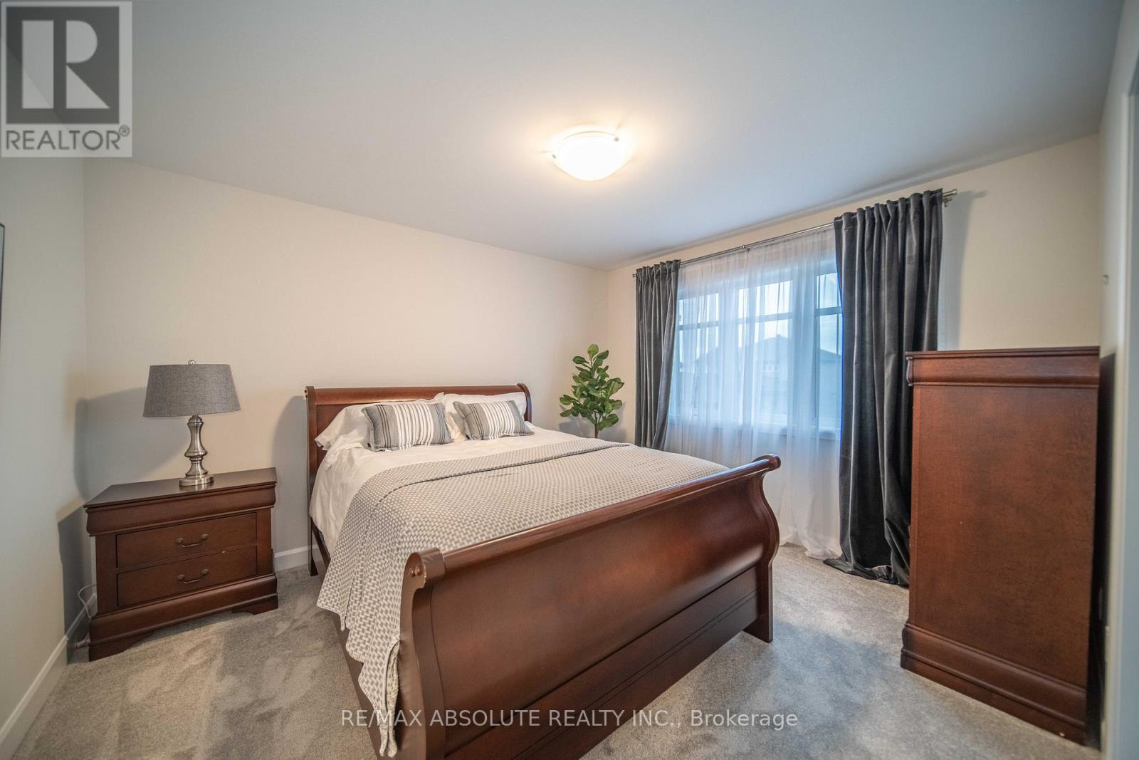 668 Parkview Terrace, Russell, Ontario  K4R 0C7 - Photo 24 - X12319291