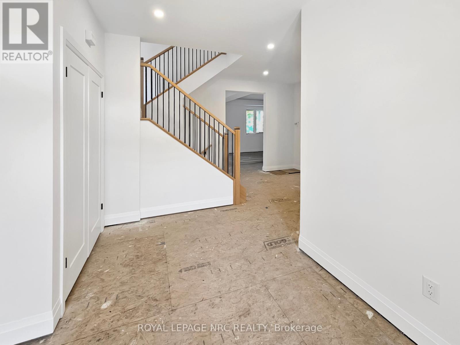 Property at 4705 LEE AVENUE image 3