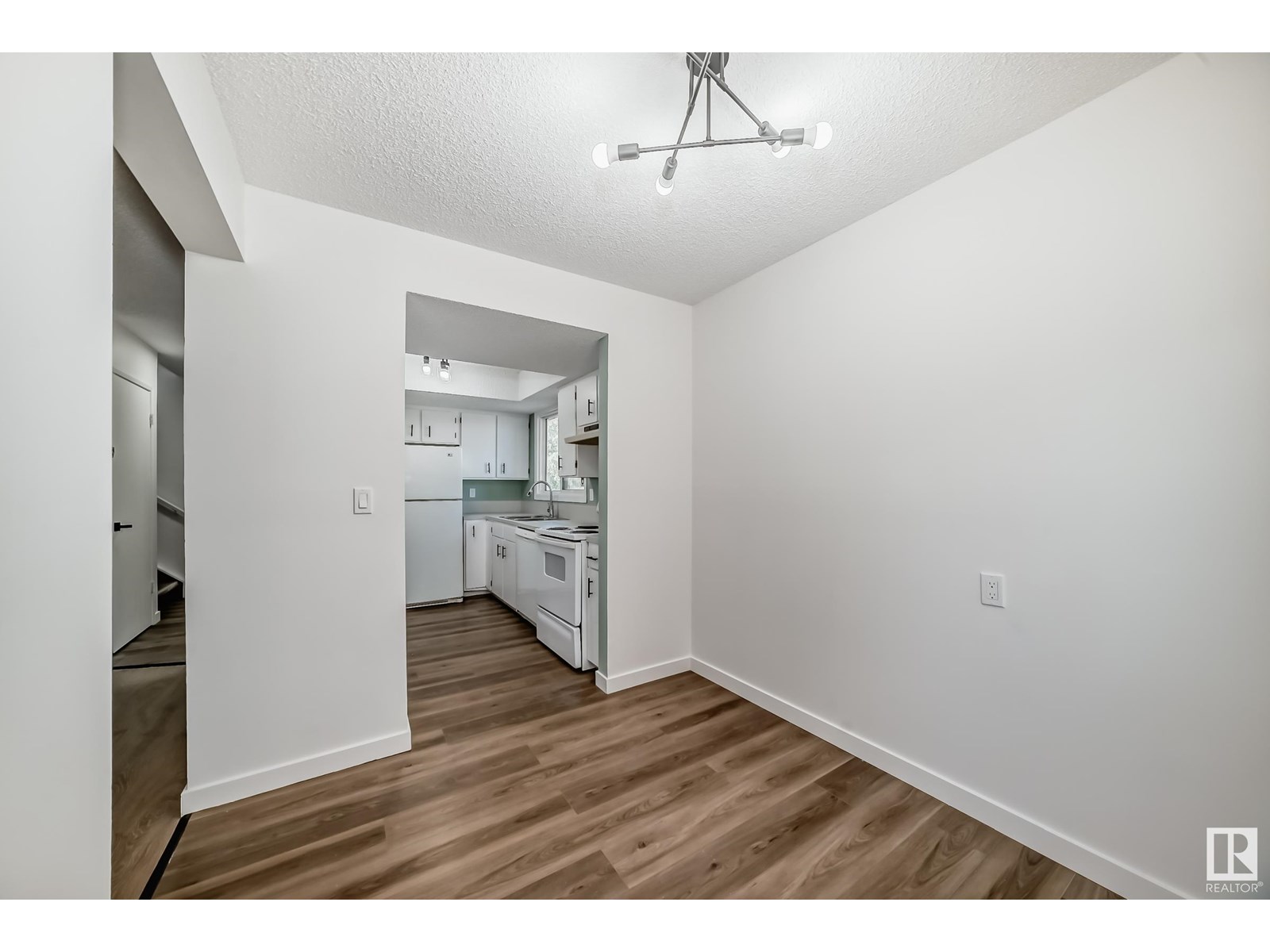 2369 139 Av Nw, Edmonton, Alberta  T5Y 1S1 - Photo 14 - E4450721