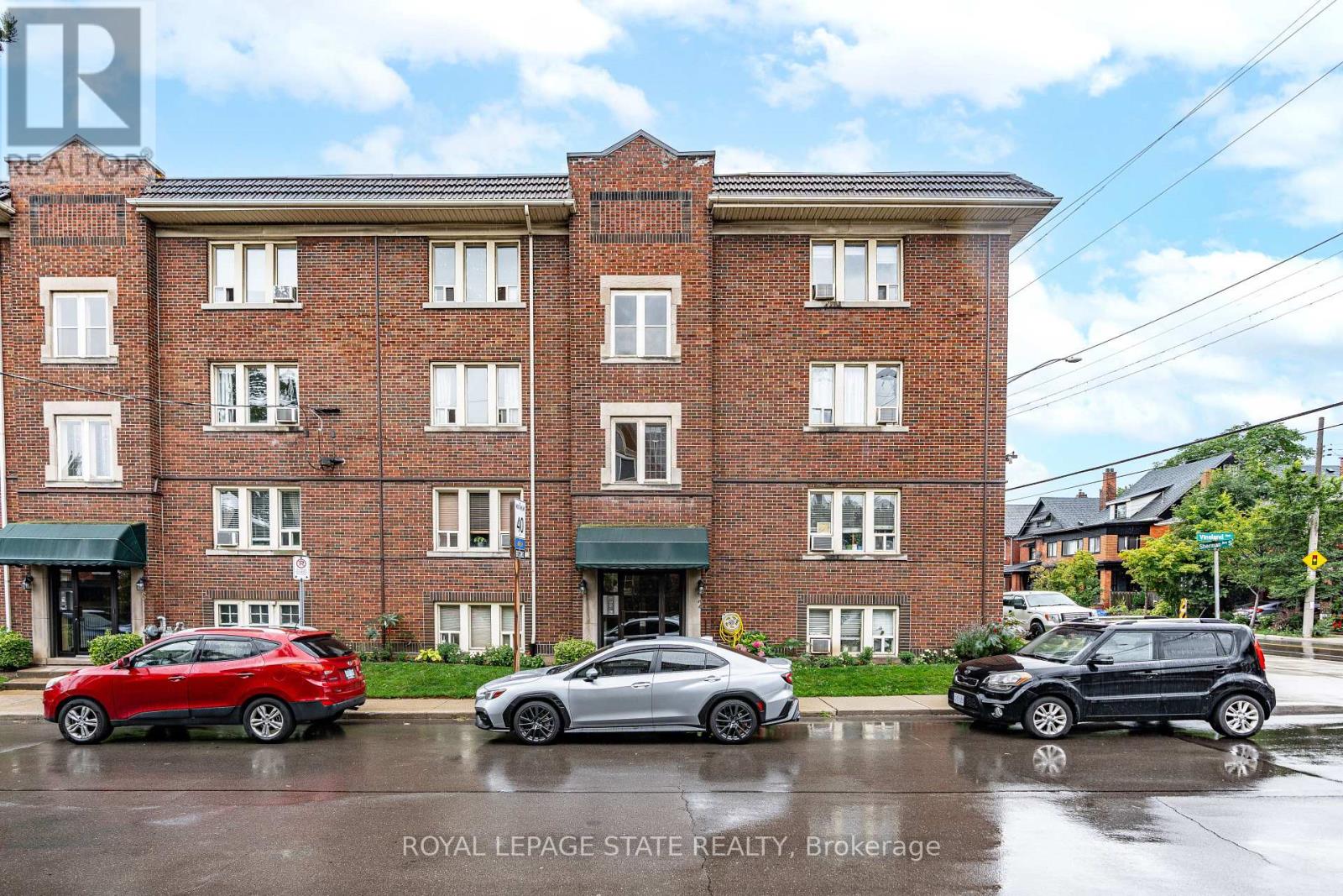Property at 9 - 2 VINELAND AVENUE image 2
