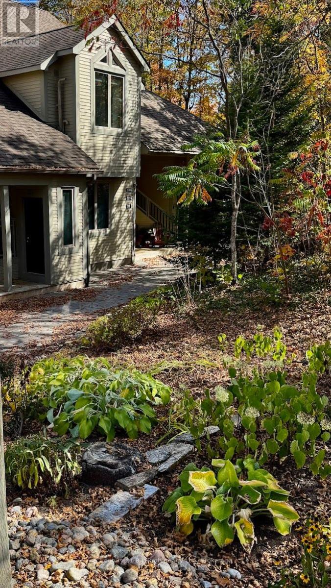 331 Grandview Hilltop Drive, Huntsville (Chaffey), Ontario  P1H 2J5 - Photo 31 - X12319213