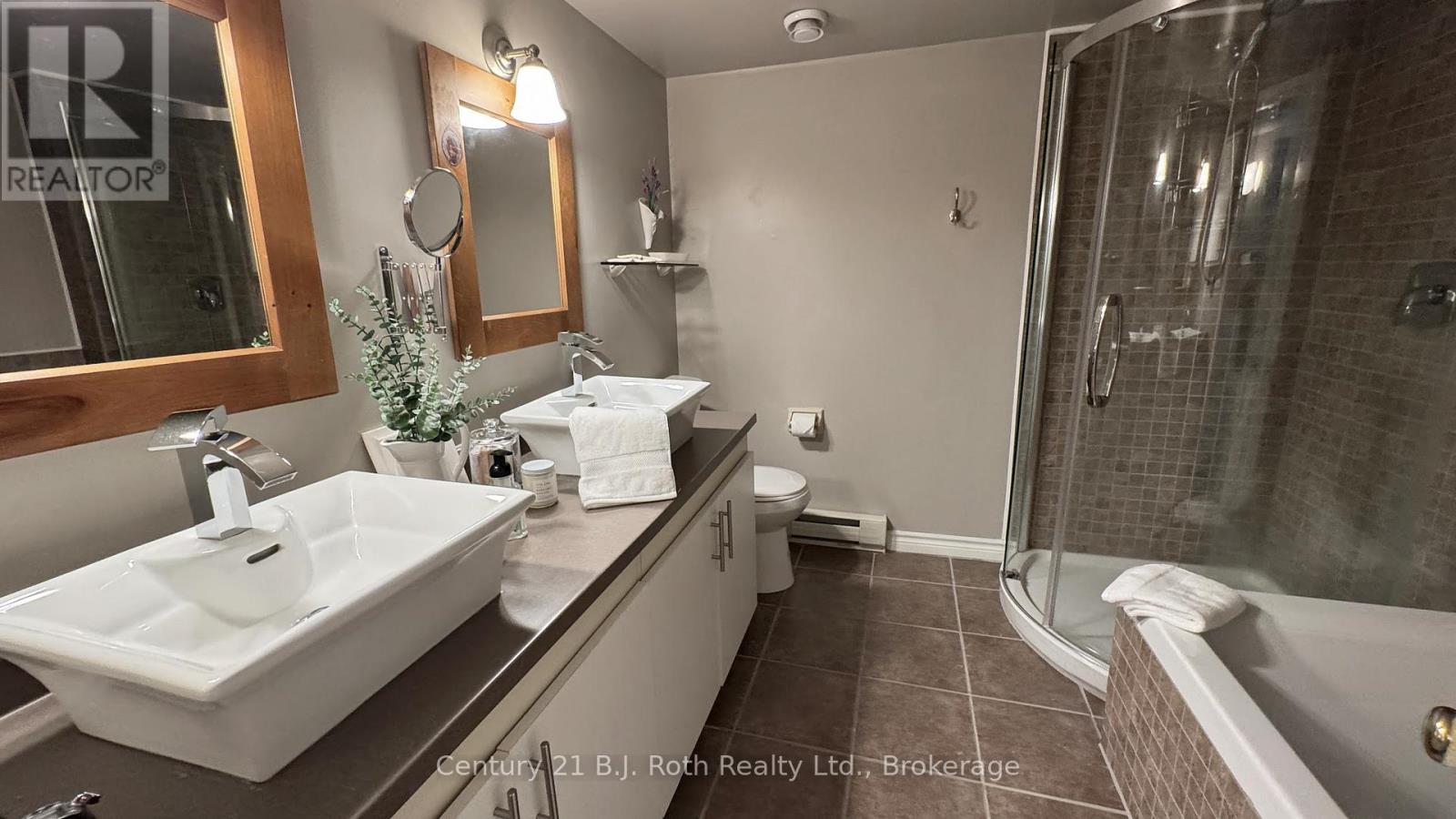 331 Grandview Hilltop Drive, Huntsville (Chaffey), Ontario  P1H 2J5 - Photo 16 - X12319213