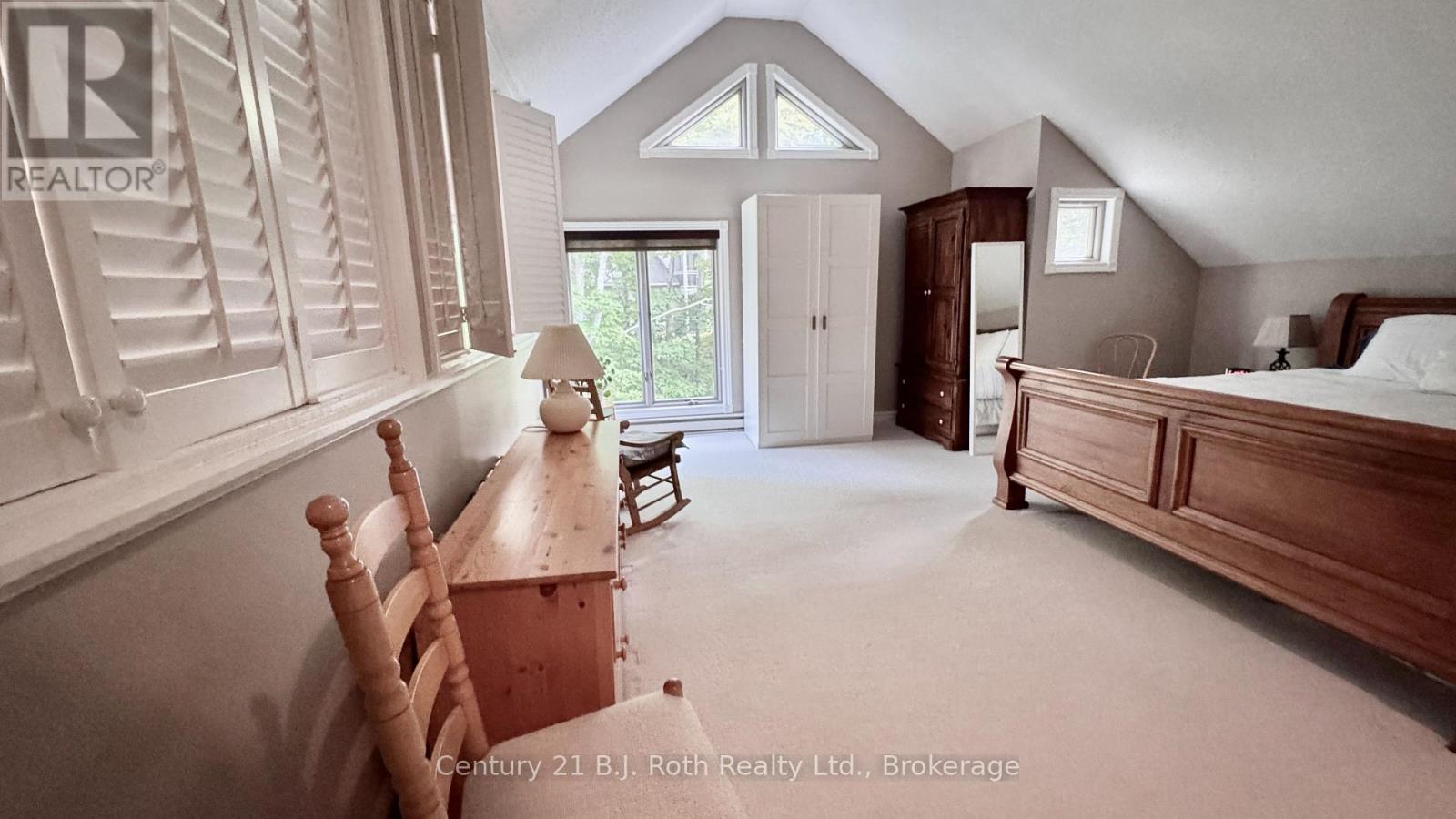 331 Grandview Hilltop Drive, Huntsville (Chaffey), Ontario  P1H 2J5 - Photo 21 - X12319213